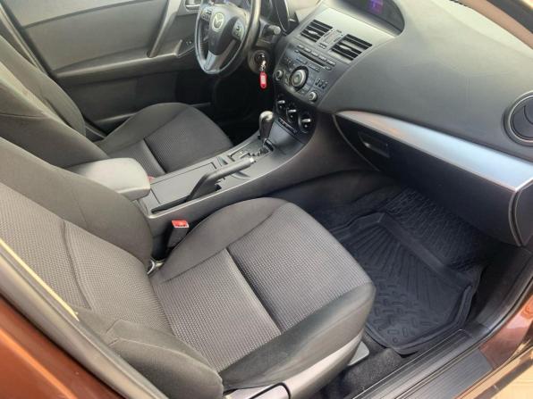 Mazda 3 II (BL) Рестайлинг с пробегом 2011 года, цена 899 900 рублей, 151970 км, седан, Автокод Объявления