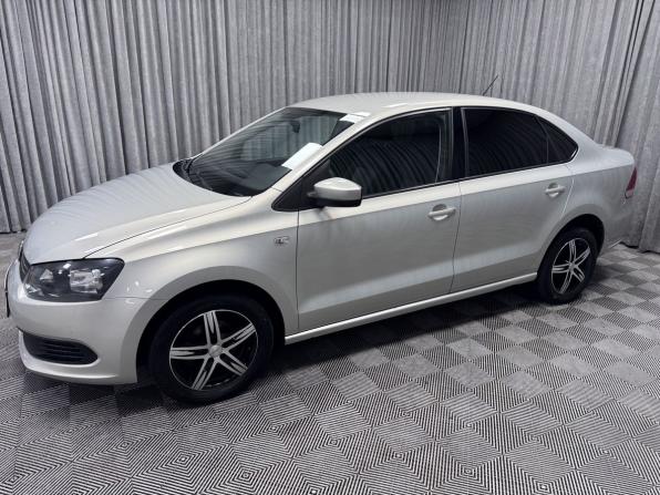 Volkswagen Polo V Рестайлинг с пробегом 2015 года, цена 1 050 000 рублей, 132521 км, седан, Автокод Объявления