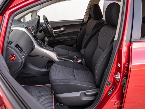 Toyota Auris I с пробегом 2009 года, цена 829 000 рублей, 113698 км, хэтчбек, Автокод Объявления