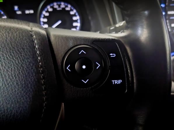 Toyota RAV4 IV (XA40) Рестайлинг с пробегом 2019 года, цена 3 300 000 рублей, 77892 км, внедорожник, Автокод Объявления
