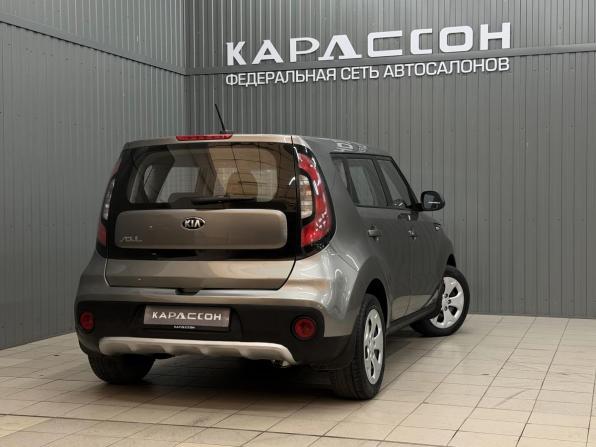Kia Soul II Рестайлинг с пробегом 2018 года, цена 1 239 000 рублей, 119427 км, хэтчбек, Автокод Объявления