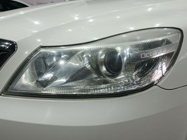 Skoda Octavia II (A5) Рестайлинг с пробегом 2012 года, цена 950 000 рублей, 163871 км, лифтбек, Автокод Объявления