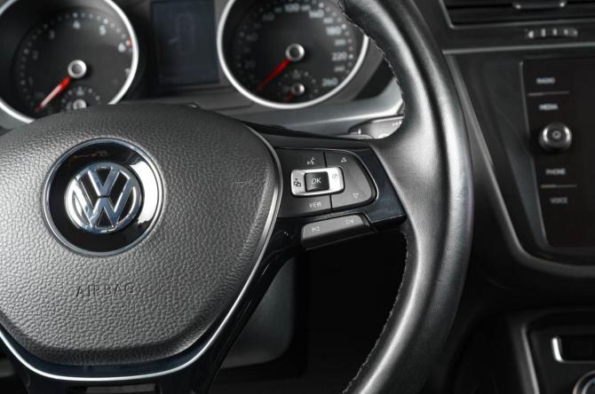 Volkswagen Tiguan II с пробегом 2019 года, цена 2 249 000 рублей, 179000 км, внедорожник, Автокод Объявления