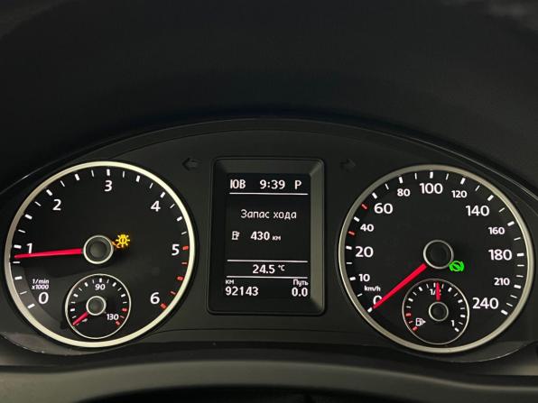Volkswagen Tiguan I Рестайлинг с пробегом 2015 года, цена 1 797 000 рублей, 92141 км, внедорожник, Автокод Объявления