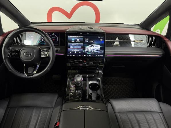 GAC M8 с пробегом 2024 года, цена 4 790 000 рублей, 14126 км, минивэн, Автокод Объявления