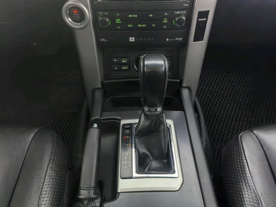 Toyota Land Cruiser Prado 150 Series Рестайлинг 1 Санкт-Петербург  - изображение 30
