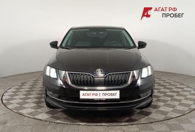Skoda Octavia III (A7) Рестайлинг с пробегом 2019 года, цена 2 170 000 рублей, 106550 км, лифтбек, Автокод Объявления