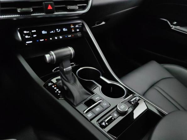 Kia K5 III с пробегом 2020 года, цена 2 565 000 рублей, 53287 км, седан, Автокод Объявления