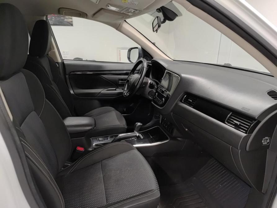 Mitsubishi Outlander III Рестайлинг 3 Казань  - изображение 13