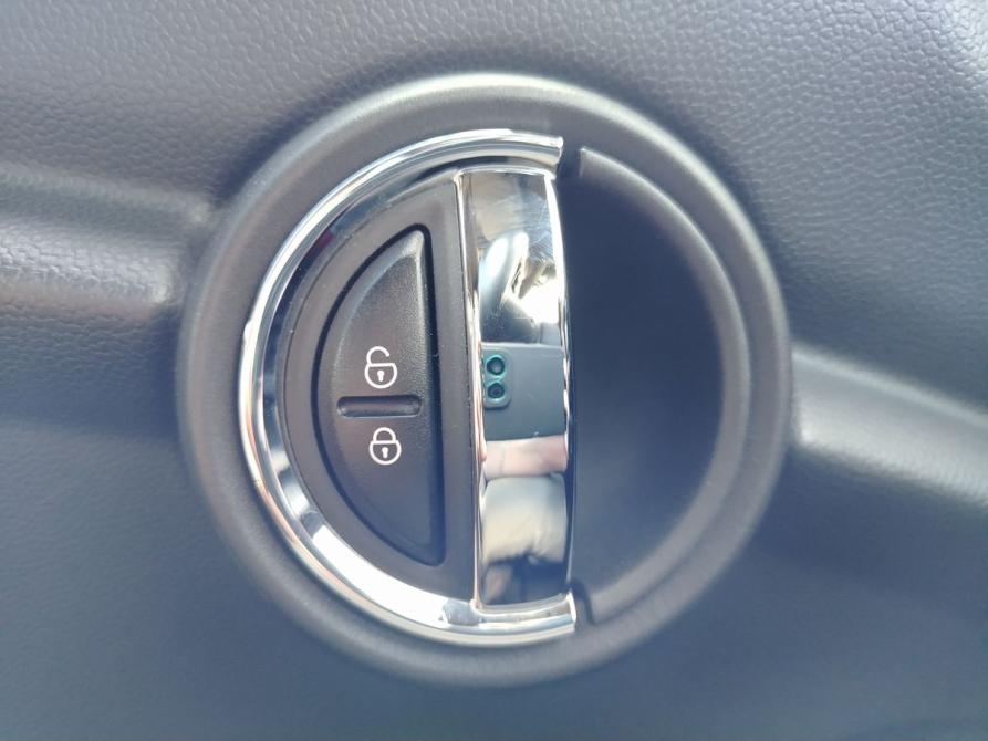 Mini Hatch III (F55/F56) Рестайлинг Ярославль  - изображение 19