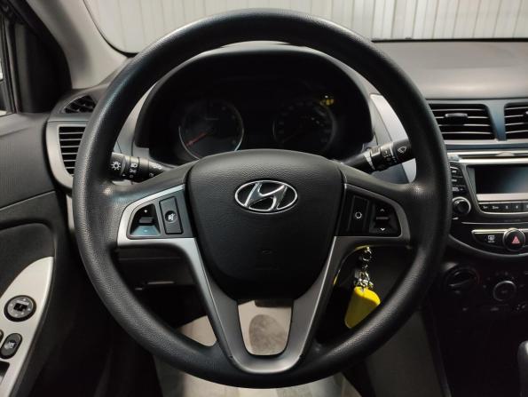 Hyundai Solaris I Рестайлинг с пробегом 2014 года, цена 1 129 000 рублей, 113924 км, седан, Автокод Объявления