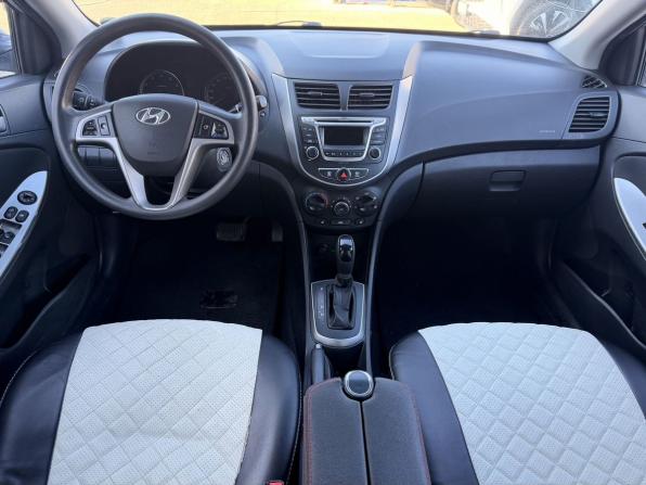 Hyundai Solaris I Рестайлинг с пробегом 2014 года, цена 970 000 рублей, 192481 км, седан, Автокод Объявления