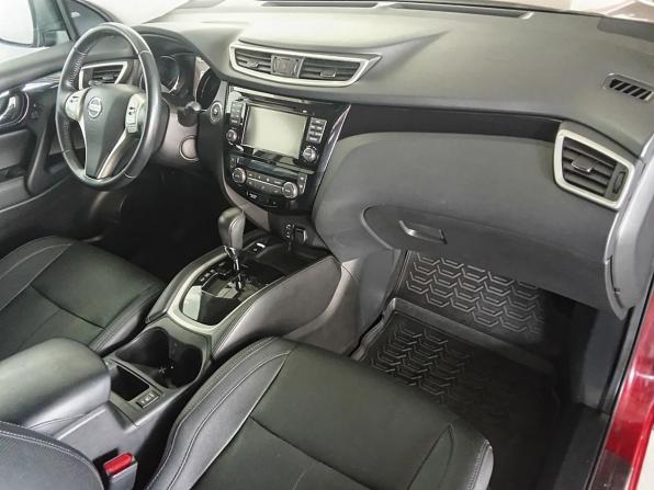 Nissan Qashqai II с пробегом 2015 года, цена 1 585 000 рублей, 113000 км, внедорожник, Автокод Объявления