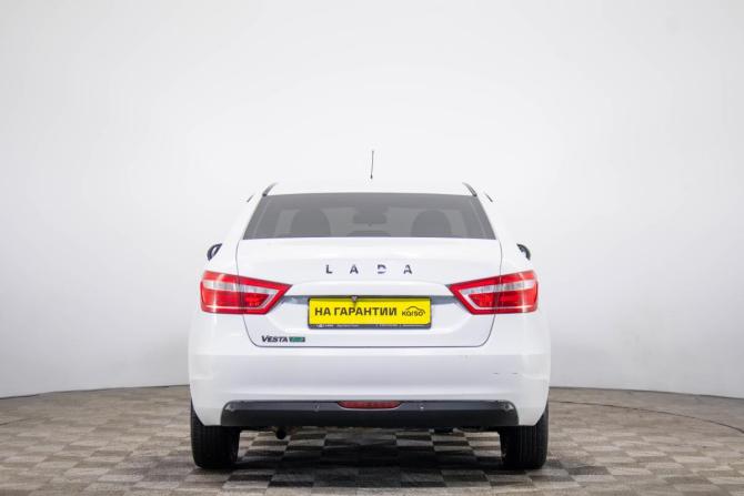 Lada (ВАЗ) Vesta I с пробегом 2022 года, цена 1 349 000 рублей, 283145 км, седан, Автокод Объявления