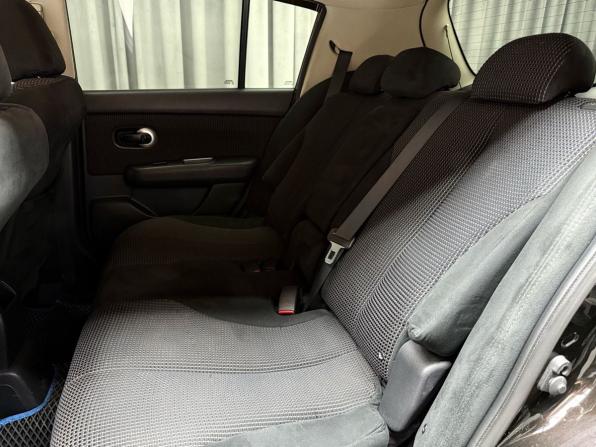 Nissan Tiida I Рестайлинг с пробегом 2011 года, цена 749 000 рублей, 113884 км, хэтчбек, Автокод Объявления