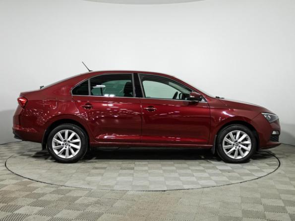 Skoda Rapid II с пробегом 2021 года, цена 1 915 000 рублей, 59000 км, лифтбек, Автокод Объявления