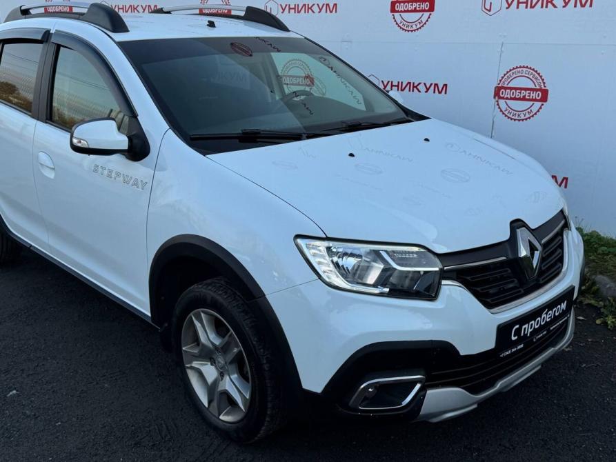 Renault Sandero II Рестайлинг Екатеринбург  - изображение 9