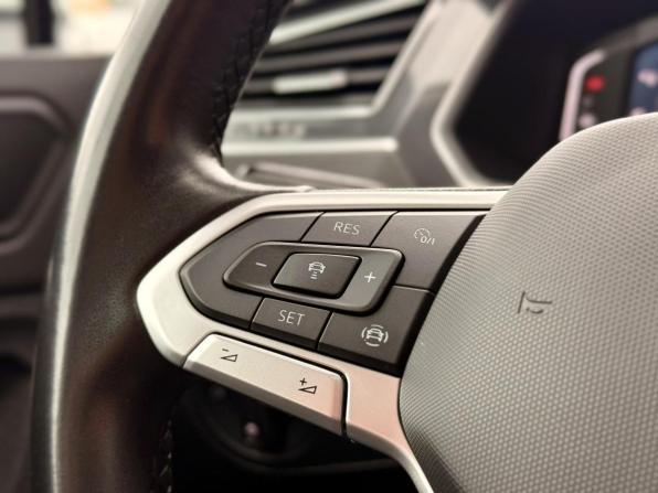 Volkswagen Tiguan II Рестайлинг с пробегом 2021 года, цена 3 178 000 рублей, 114287 км, внедорожник, Автокод Объявления