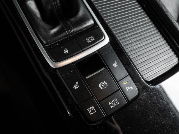 Kia Optima IV Рестайлинг с пробегом 2019 года, цена 2 047 000 рублей, 139608 км, седан, Автокод Объявления