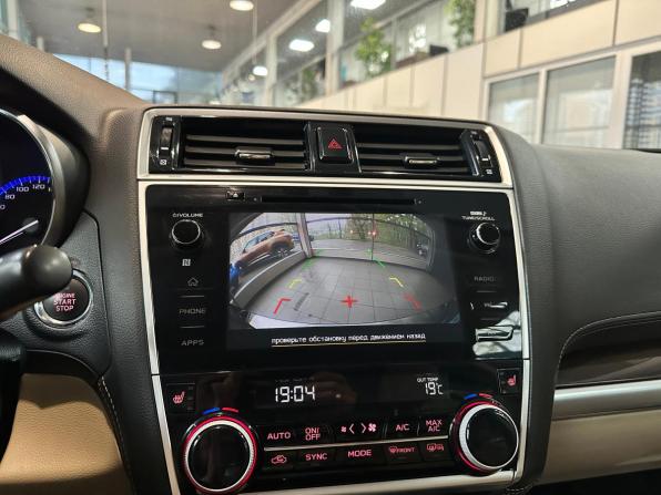 Subaru Legacy VI Рестайлинг с пробегом 2018 года, цена 2 290 000 рублей, 157000 км, седан, Автокод Объявления