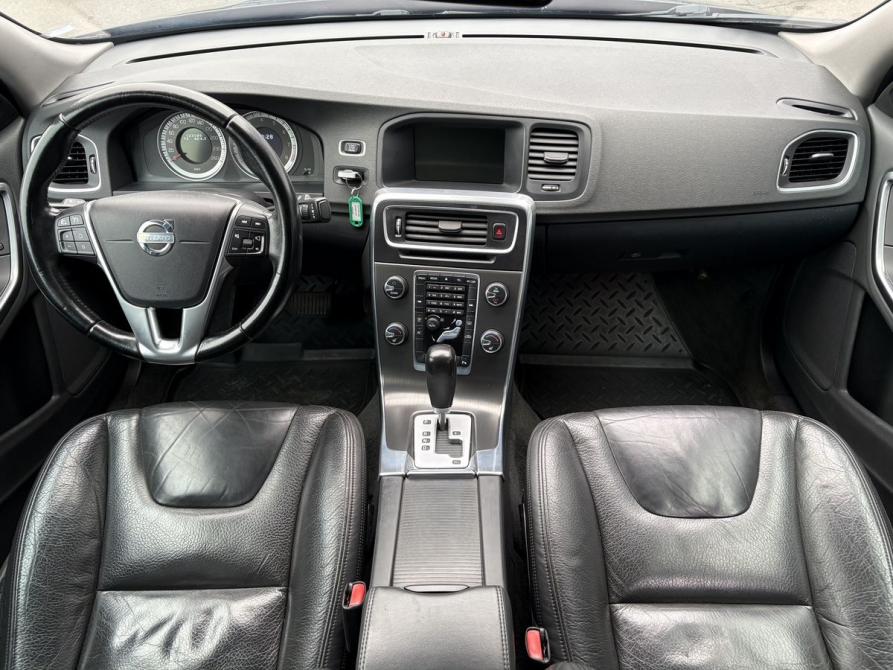 Volvo S60 II Москва  - изображение 10