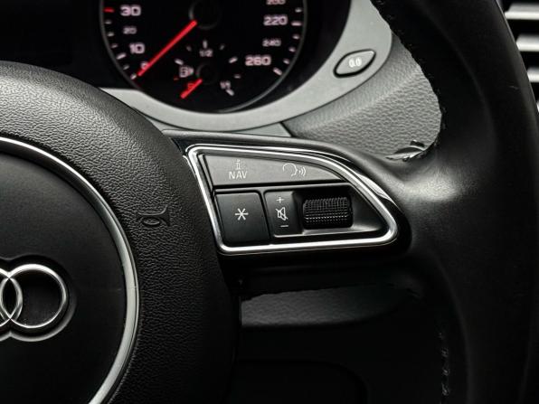 Audi Q3 I (8U) с пробегом 2012 года, цена 1 649 000 рублей, 190012 км, внедорожник, Автокод Объявления