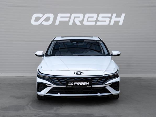Hyundai Elantra VII (CN7) Рестайлинг с пробегом 2024 года, цена 2 299 000 рублей, 12648 км, седан, Автокод Объявления