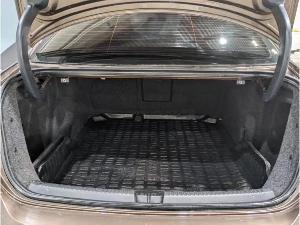 Volkswagen Jetta VI с пробегом 2013 года, цена 835 000 рублей, 256000 км, седан, Автокод Объявления