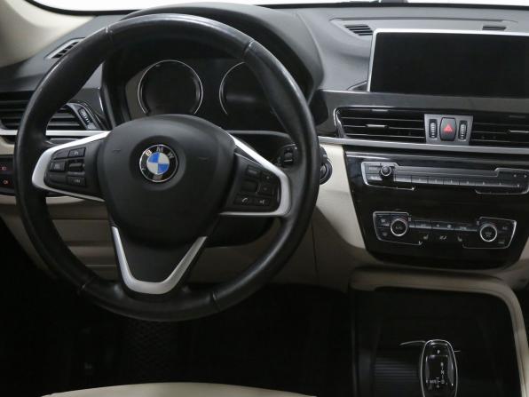 BMW X1 II (F48) Рестайлинг с пробегом 2020 года, цена 2 500 000 рублей, 101000 км, внедорожник, Автокод Объявления