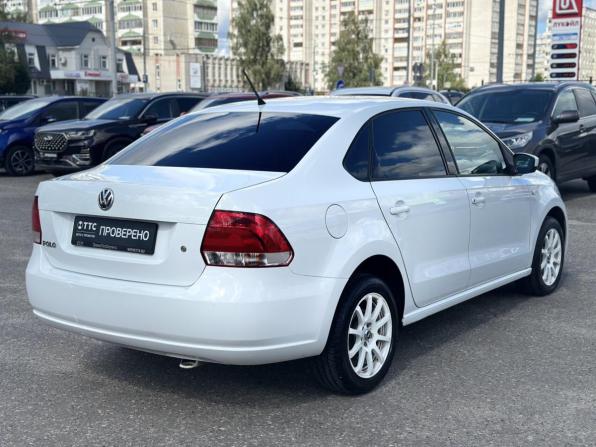Volkswagen Polo V с пробегом 2014 года, цена 995 000 рублей, 87646 км, седан, Автокод Объявления