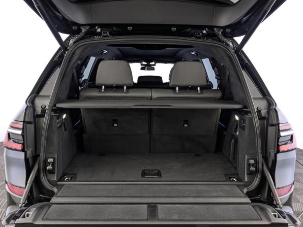 BMW X7 I (G07) Рестайлинг с пробегом 2022 года, цена 11 900 000 рублей, 61587 км, внедорожник, Автокод Объявления