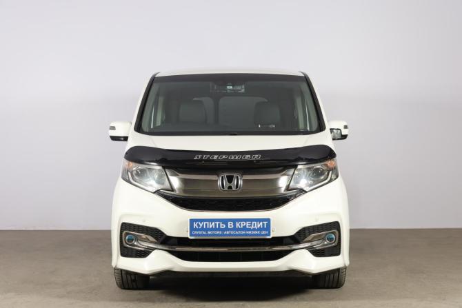 Honda Stepwgn V с пробегом 2015 года, цена 1 799 000 рублей, 140595 км, минивэн, Автокод Объявления