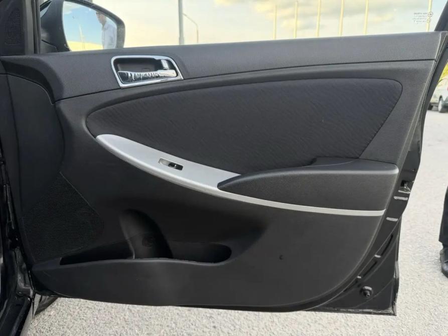 Hyundai Solaris I Волгоград  - изображение 17