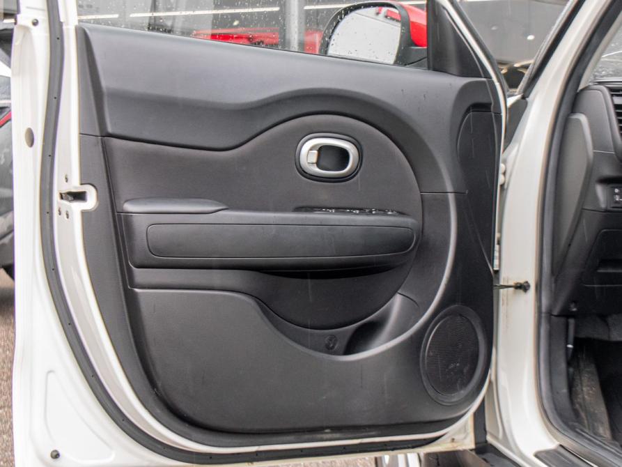 Kia Soul II Рестайлинг Санкт-Петербург  - изображение 17
