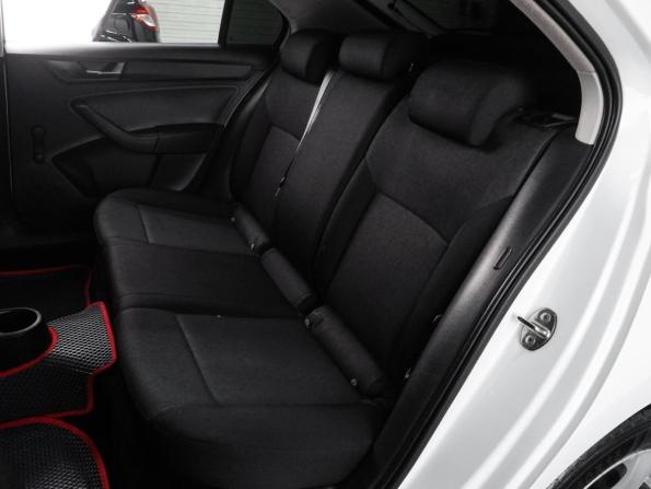 Skoda Rapid I Рестайлинг с пробегом 2017 года, цена 1 060 000 рублей, 147085 км, лифтбек, Автокод Объявления