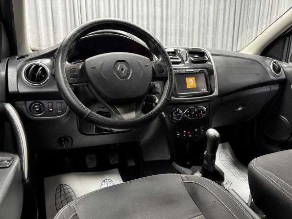 Renault Sandero II с пробегом 2014 года, цена 765 000 рублей, 158464 км, хэтчбек, Автокод Объявления