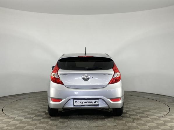 Hyundai Solaris I с пробегом 2012 года, цена 830 000 рублей, 101665 км, хэтчбек, Автокод Объявления