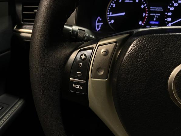Lexus ES VI с пробегом 2013 года, цена 2 100 000 рублей, 162205 км, седан, Автокод Объявления