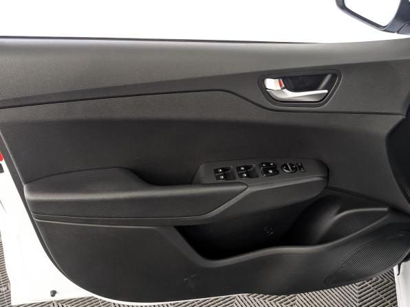 Hyundai Solaris II Рестайлинг с пробегом 2020 года, цена 1 590 000 рублей, 45905 км, седан, Автокод Объявления