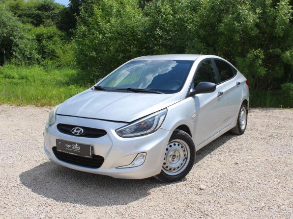 Hyundai Solaris I с пробегом 2014 года, цена 741 000 рублей, 159300 км, седан, Автокод Объявления