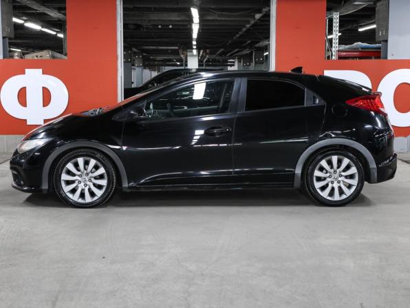 Honda Civic IX с пробегом 2012 года, цена 1 098 000 рублей, 185122 км, хэтчбек, Автокод Объявления