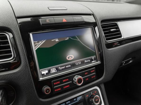 Volkswagen Touareg II с пробегом 2010 года, цена 1 650 000 рублей, 353767 км, внедорожник, Автокод Объявления