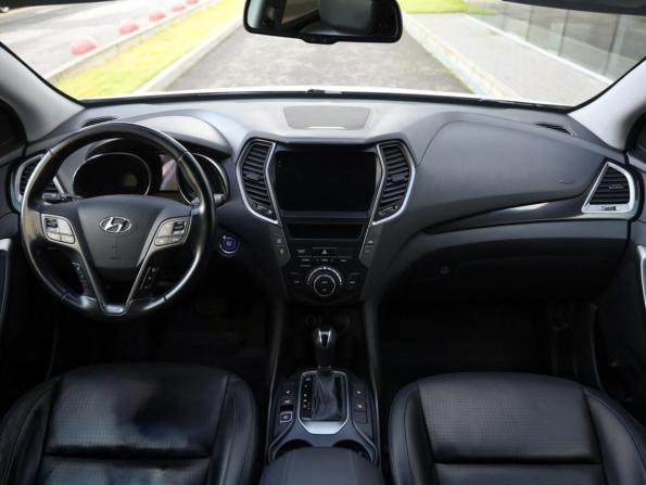 Hyundai Santa Fe III с пробегом 2012 года, цена 1 369 000 рублей, 296865 км, внедорожник, Автокод Объявления