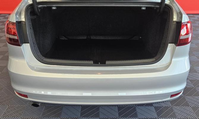Volkswagen Jetta VI Рестайлинг с пробегом 2016 года, цена 1 220 000 рублей, 186000 км, седан, Автокод Объявления