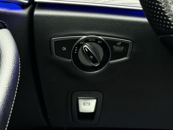 Mercedes-Benz E-Класс V (W213 S213 C238) Рестайлинг с пробегом 2021 года, цена 4 049 000 рублей, 122754 км, седан, Автокод Объявления