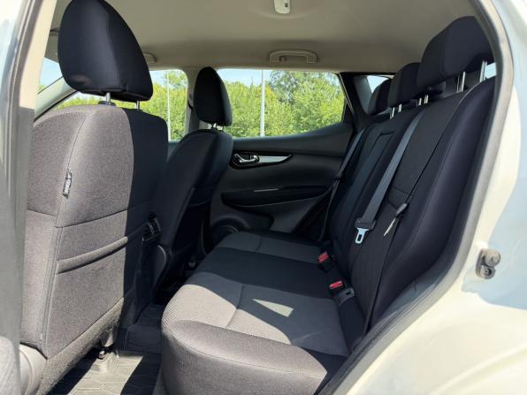 Nissan Qashqai II с пробегом 2018 года, цена 1 850 000 рублей, 59495 км, внедорожник, Автокод Объявления