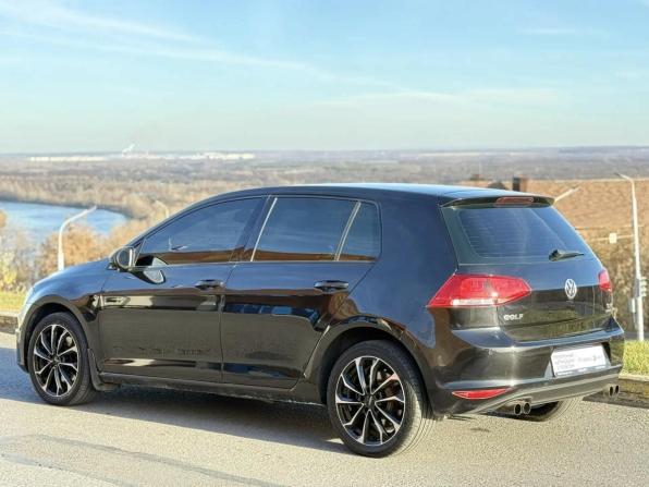 Volkswagen Golf VII с пробегом 2013 года, цена 1 050 000 рублей, 249657 км, хэтчбек, Автокод Объявления