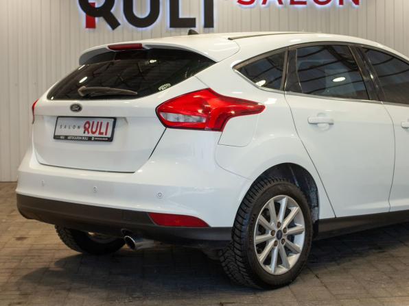 Ford Focus III Рестайлинг с пробегом 2016 года, цена 930 000 рублей, 173702 км, хэтчбек, Автокод Объявления