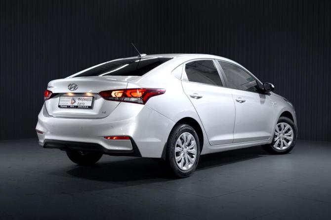Hyundai Solaris II с пробегом 2017 года, цена 1 160 000 рублей, 161697 км, седан, Автокод Объявления