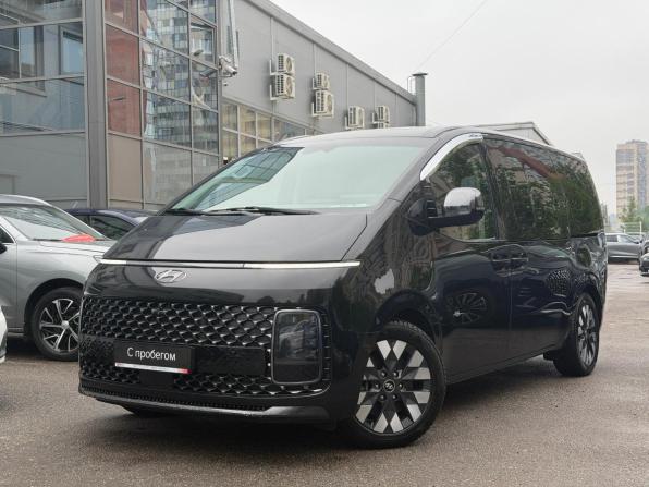Hyundai Staria I с пробегом 2021 года, цена 4 799 000 рублей, 65706 км, минивэн, Автокод Объявления